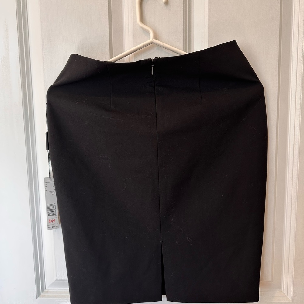 Elie Tahari Black Pencil Skirt with Back Slit
NWT